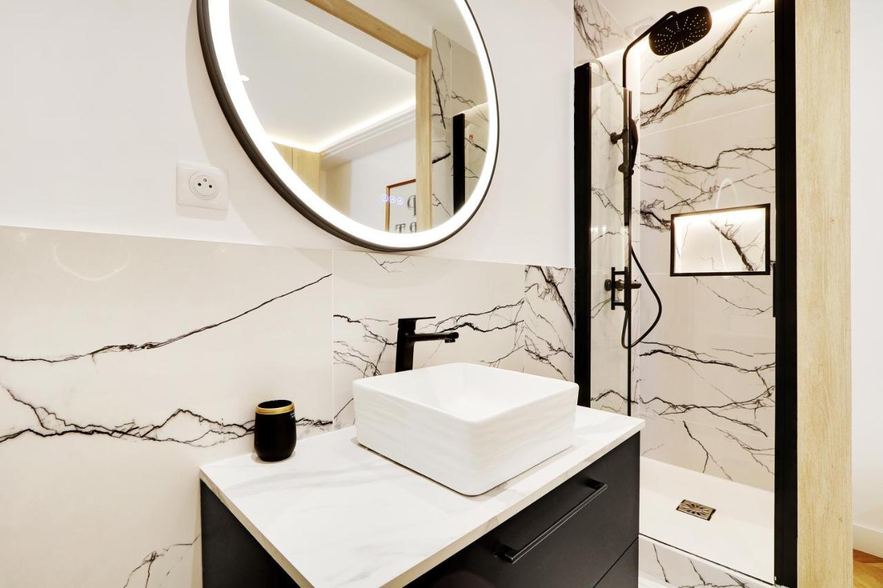 Off Majesti Upper Marais Apartment- Rue Du Faubourg Saint-Martin Paris Exterior foto