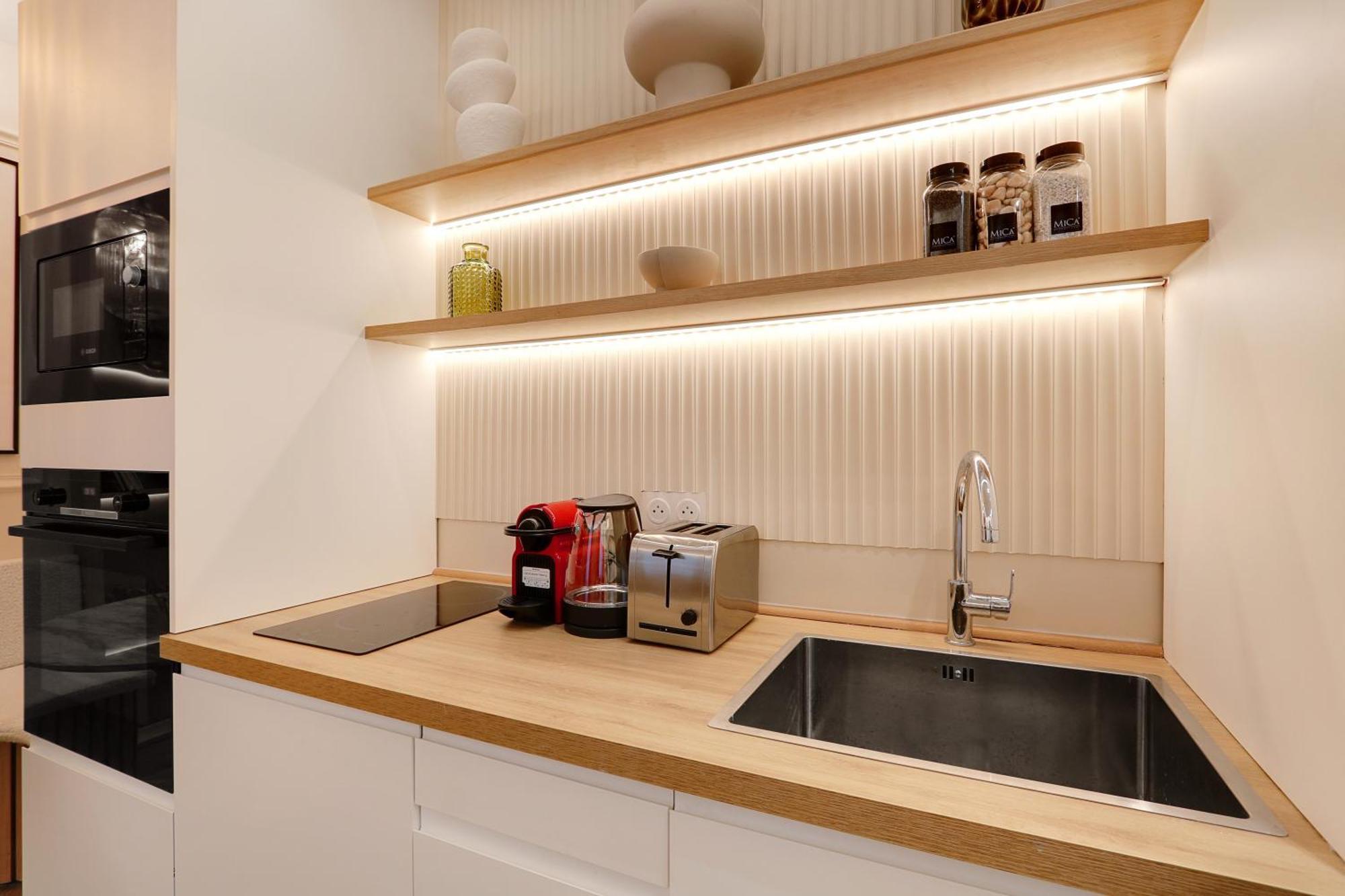 Off Majesti Upper Marais Apartment- Rue Du Faubourg Saint-Martin Paris Exterior foto